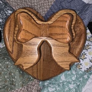 Vintage Solid Oak Bow & Heart Corner Quilt Display Hanger
